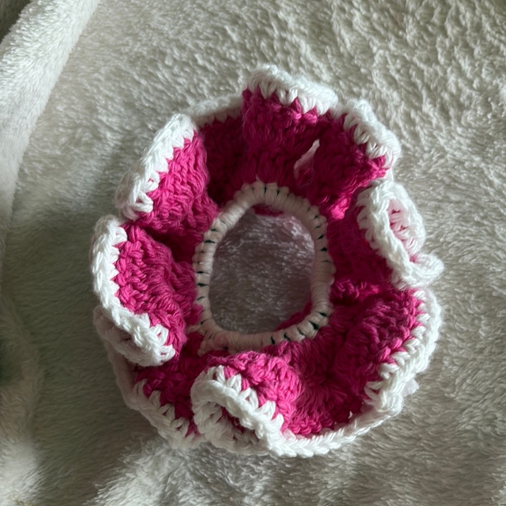 Pink and White Crochet Hair Scrunchie